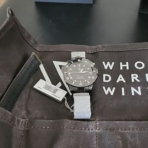 Mens watch